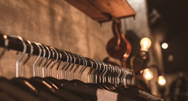 Foto av Artem Beliaikin från Pexels. Butik